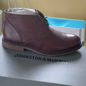 NIB Mahogany Johnston & Murphy Men’s Chukka SIZE 10.5